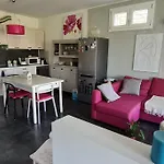 Flat Front Lake With Swimming Pool, Ground Floor